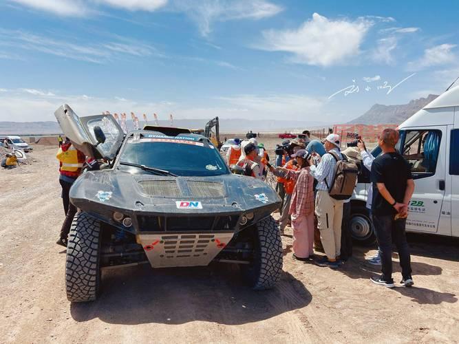 四驱越野拉力赛：体验速度与     ，成为越野之王