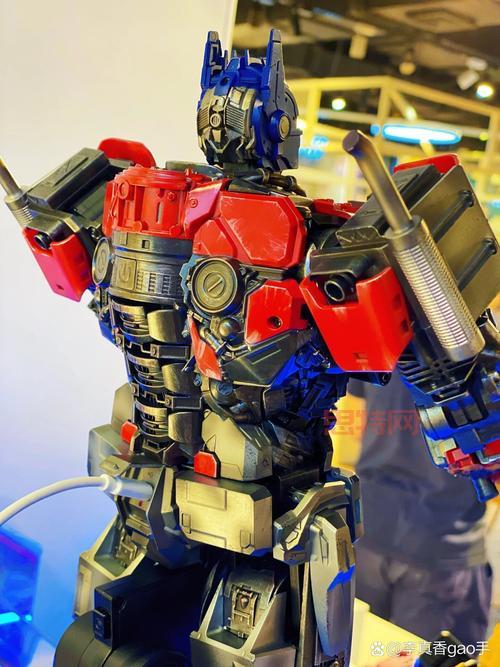 超能勇士下载：精美画面，华丽战斗，带你领略超凡体验！