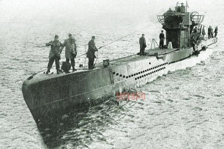 猎杀潜航3下载：中文版正式发布，带你体验二战潜艇战！