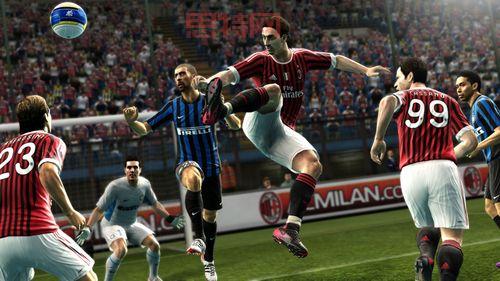 实况足球2013中文版：WECN汉化，体验中国联赛