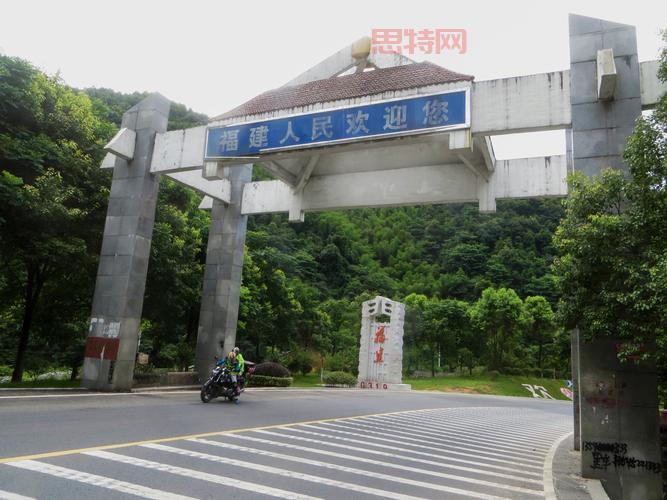 蓝色警戒1下载：完整版下载，重拾儿时游戏记忆