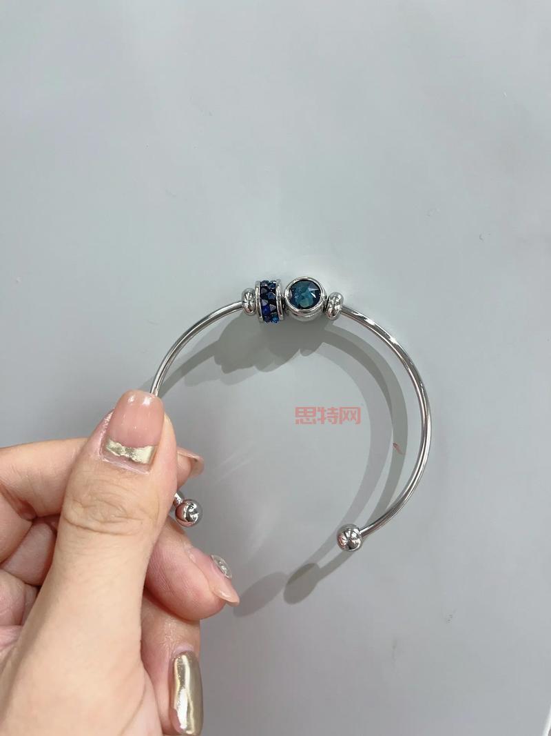 仙之侠道1.6最强装备一览:武器、防具与饰品推荐