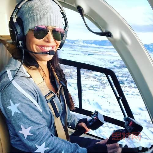 亚马逊CEO贝索斯宣布离婚，麦肯齐获得25%股份