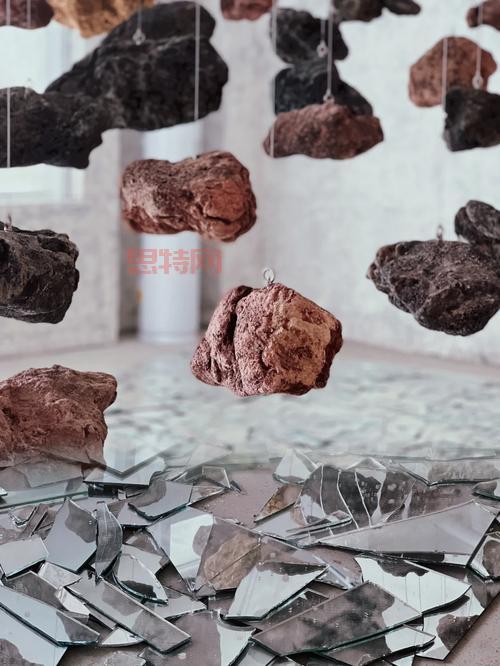 深入解析盐与圣域:高难度与暗黑风格的完美结合