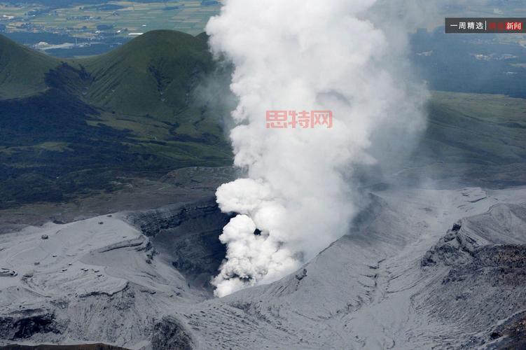 一羽月土米水日古余的成语解析：一塌糊涂