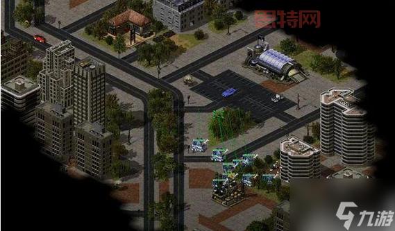 红警 尤里的复仇：经典即时战略游戏再现，挑战尤里心灵控制