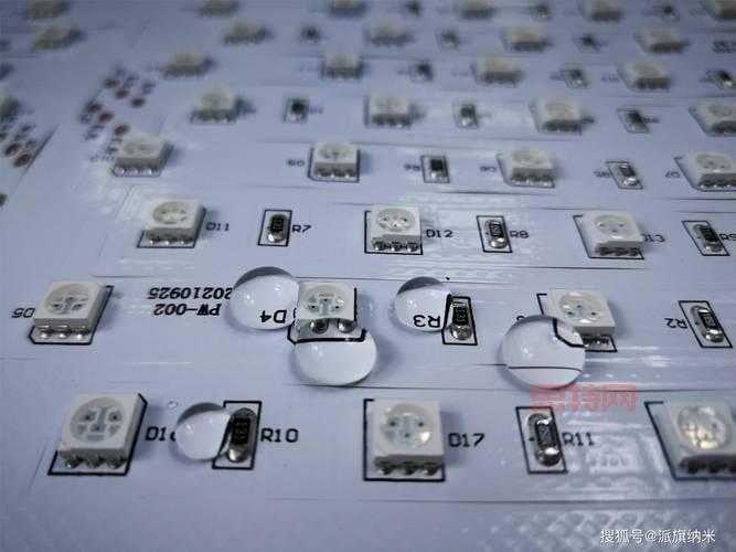 涂覆工艺详解:提升电子元件防护性能的关键技术