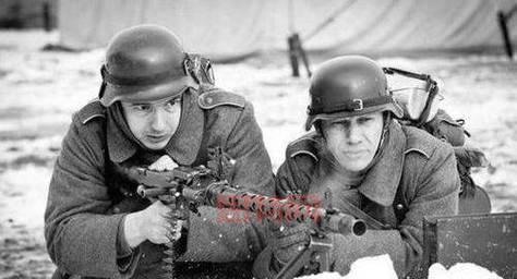 学会这些创造历史2世界大战秘籍,轻松制霸二战战场!