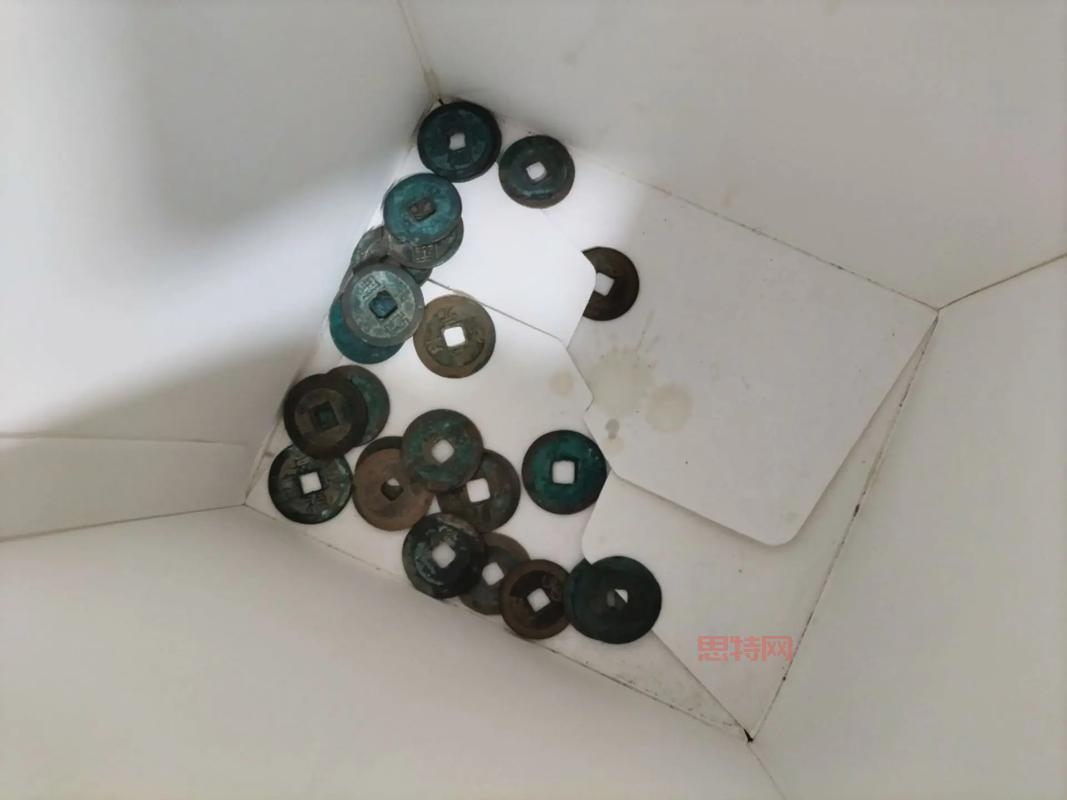 神秘的盒子里面有什么?带你揭秘离奇事件!