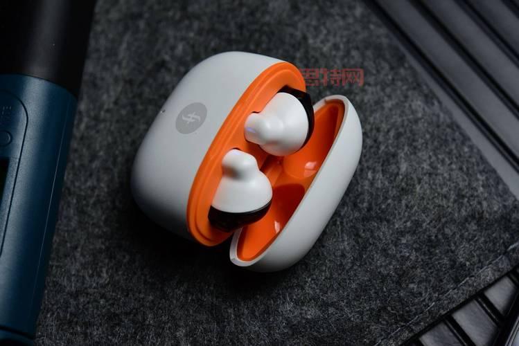 揭秘空岚:兴戈新款蓝牙耳机FLD200评测