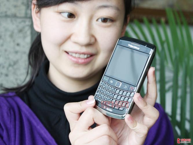 想在黑莓9700上用微信?看这篇就够了!