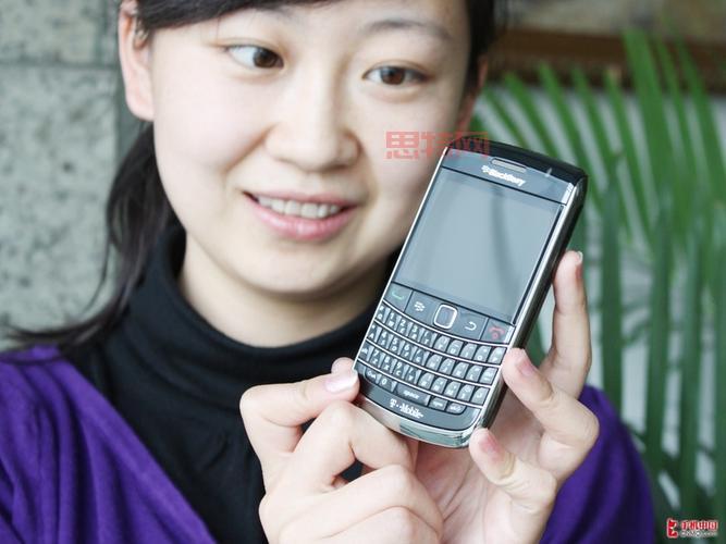 想在黑莓9700上用微信？看这篇就够了！