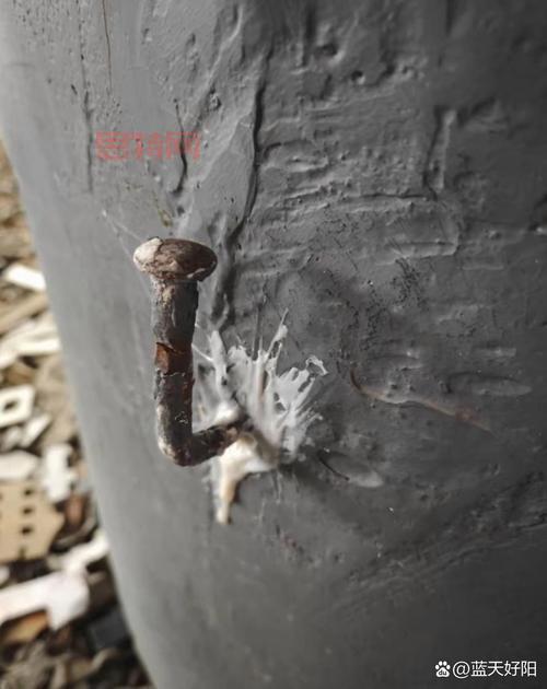 建筑工地上哪种钉子最可怕?不注意安全很危险!