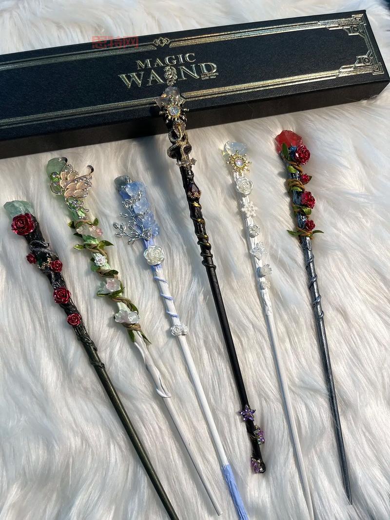 想玩转玫瑰小镇神秘的魔杖？看完这篇攻略就会了！